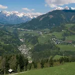 Апартаменти Hubertus