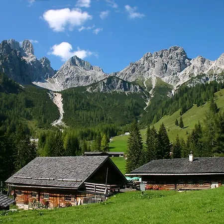 Apartament Hubertus *